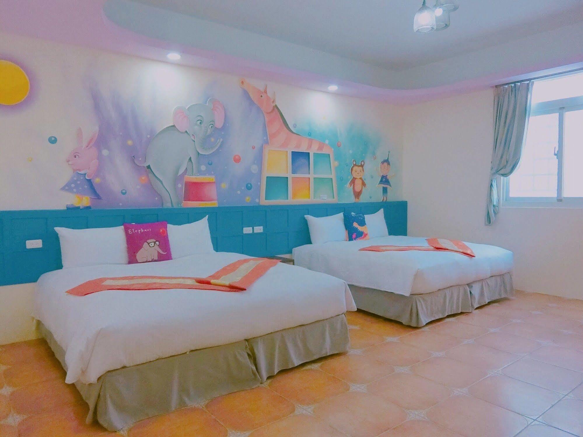 Kenting Aqual Inn Heng-ch'un Buitenkant foto